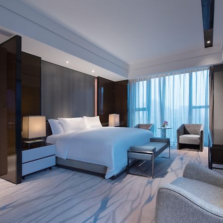 Crowne Plaza Hangzhou Qiantang - The Subway Can Reach The West Lake Scenic Area As Well As The Airport And High-Speed Rail Station, Adjacent To Jinsha Lake And Longfor Paradise Walk エクステリア 写真