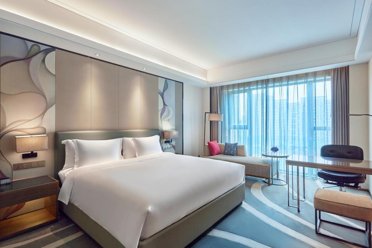 Crowne Plaza Hangzhou Qiantang - The Subway Can Reach The West Lake Scenic Area As Well As The Airport And High-Speed Rail Station, Adjacent To Jinsha Lake And Longfor Paradise Walk エクステリア 写真