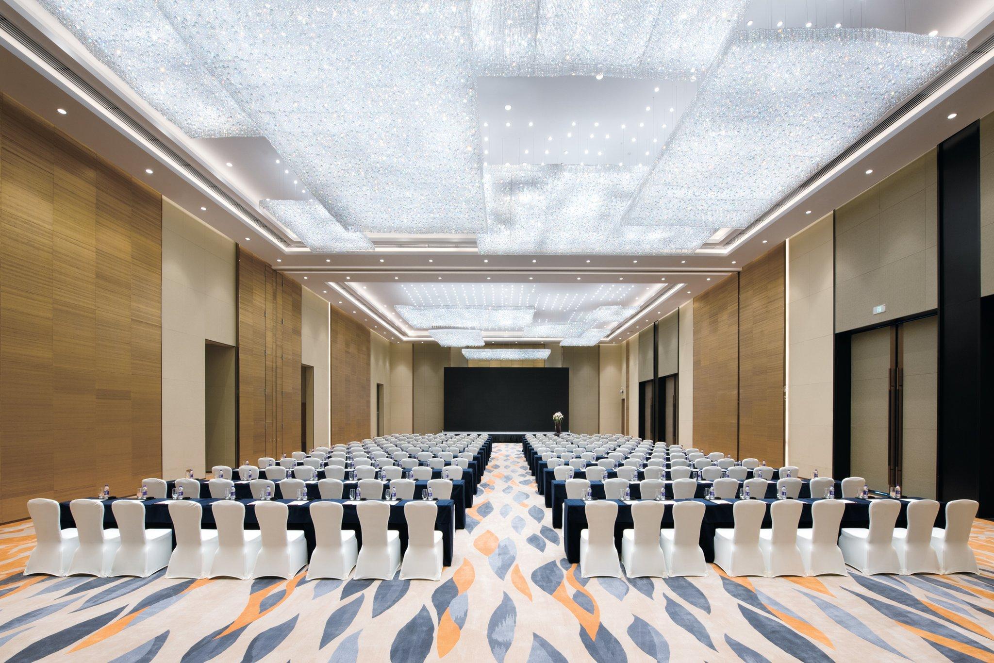Crowne Plaza Hangzhou Qiantang - The Subway Can Reach The West Lake Scenic Area As Well As The Airport And High-Speed Rail Station, Adjacent To Jinsha Lake And Longfor Paradise Walk エクステリア 写真